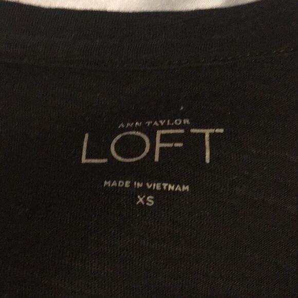 Express and Loft Bundle of two tops. Size XS - Picture 2 of 6